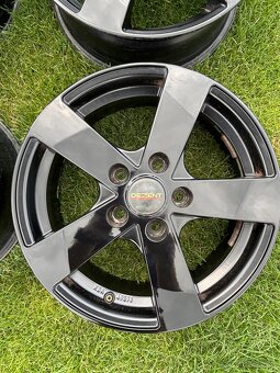 Dezent 5x114,3 r16 - 2