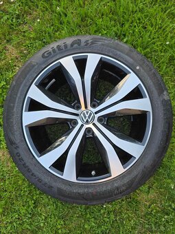 Originálne alu kolesa VW Touareg II 5x130 R20 Tarragona - 2