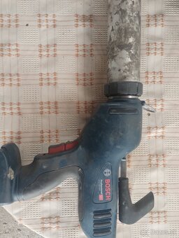Akumulátorova pištol na kartuše Bosch 18V-600 - 2