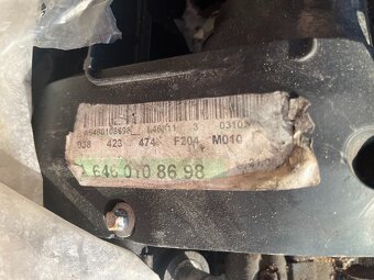 Motor Mercedes-Benz - 2