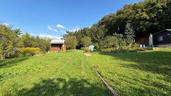 Na predaj chatka s krásnou záhradou – Trenčín, Pod Sekerou - 2
