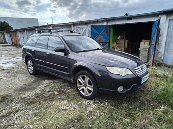 Subaru Outback 2,5l benzín - 2