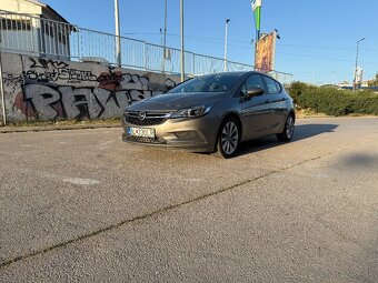 Opel Astra 1.4 T 92kW 1. majiteľ 110tkm serv kniha - 2