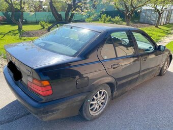 Rozpredám Bmw e36 320i - 2