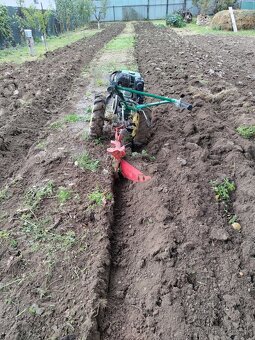 Ponúkam obrábanie pôdy, záhrady - 2