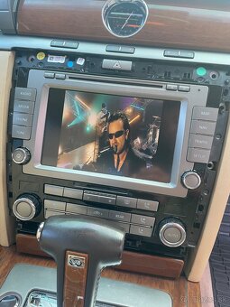 Radio , Navi , DVD , phaeton - 2
