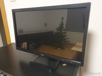 Dotykovy monitor iiyama - 2