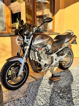 HONDA HORNET CB900F - 2