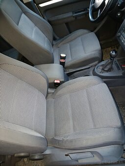 predam sedacky do vw touran 2003-2008 - 2