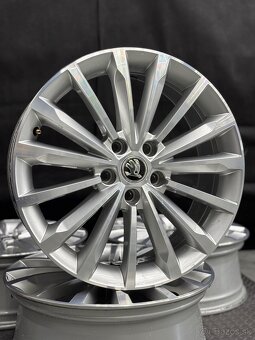 ✅ 5x112 r18 Trinity Kodiaq top stav diskov - 2