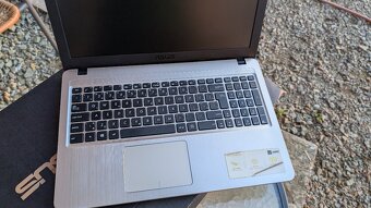 Asus X540UA-GQ010 I3/4GB/1TB Linux - 2