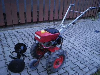 Malotraktor 2takt Robi - 2