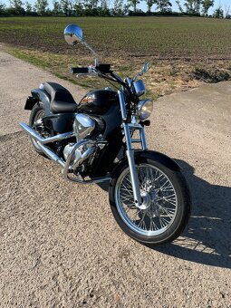 HONDA Shadow VT600 - 2