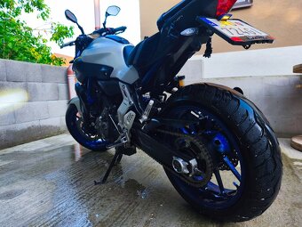 Yamaha - 2