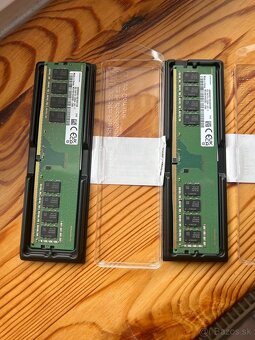 Predám 2x RAM Samsung 8GB DDR4 3200MHz - 2