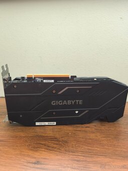 Gigabyte RTX 2060 SUPER - 2