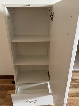 Skrinka do kupelne - 2
