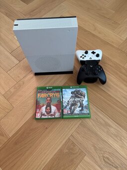 Xbox One s - 2