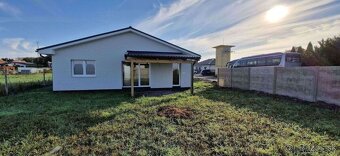 NA PREDAJ NOVOSTAVBA V ŽELIEZOVCIACH - 2