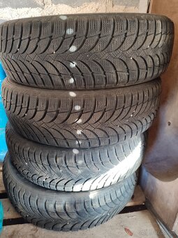 Zimné pneu Nexen 215/70R16 - 2