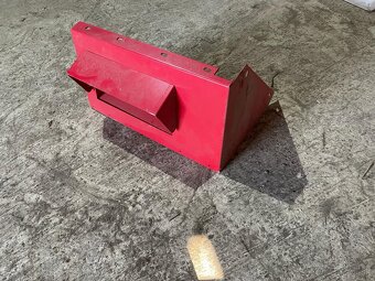 Predám blatníky Zetor crysta - 2