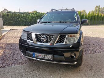 Nissan Navara 2.5 dCi - 2