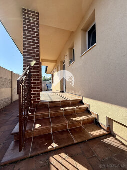 Reality KOMPLEX s.r.o. Vám ponúka na predaj rodinný dom v ob - 2