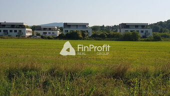 Predám pozemok Nitra - Kynek 6252m2. - 2