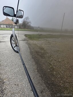 Land Rover Discovery 4 3.0 TDV6 NEPOJAZDNÝ - 2