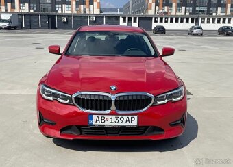 BMW Rad 3 320i A/T - 2