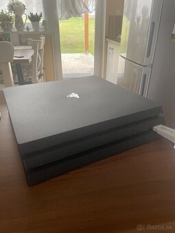 PS4 Pro 1TB - 2