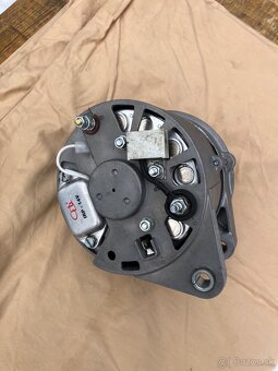 alternátor na Zetor Major - 2