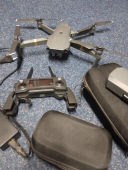 dron DJI Mavic - 2