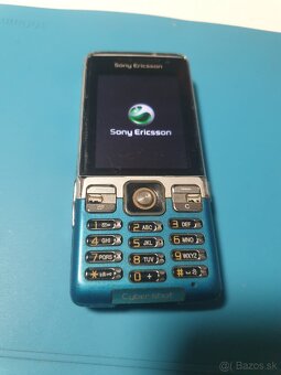 Sony Ericsson C702 - 2
