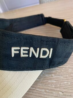 Fendi šilt - 2