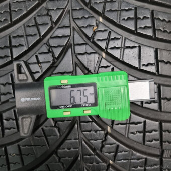Celoročné pneumatiky 225/55 R17 GOODYEAR - 2