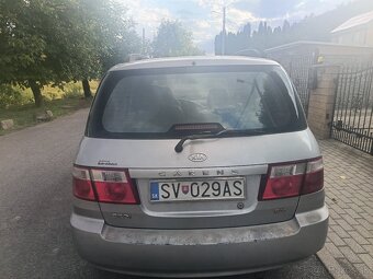 Kia carens - 2