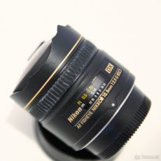 Nikkor DX 10.5mm f/2.8D fisheye - 2