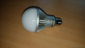 Inteligentná žiarovka Prestigio Smart LED Light E27 - 2