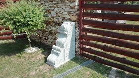 Socha leva - 2