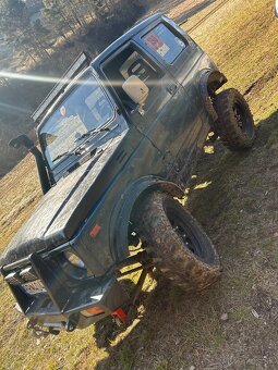 Suzuki samurai - 2