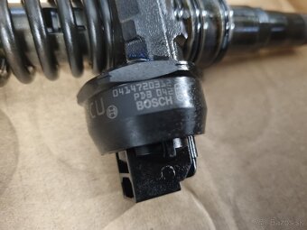 Vstrekovacia tryska 2.0 TDI PD 038130073BQ 0414720312 - 2