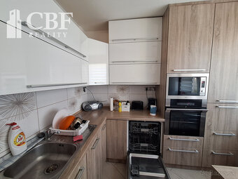 3-IZBOVÝ BYT S BALKÓNOM NA PREDAJ - SÍDLISKO JUH - 2