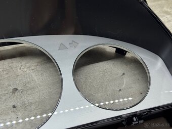 Predam sklicko na budiky, Mercedes W204, W212, W207,X204 - 2
