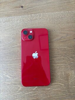 Predám iPhone 13 červený - 2