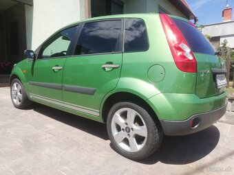 Ford Fiesta 1,25 benzín - 2