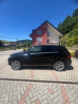 Mercedes-Benz GLE 250D 4MATIC - 2