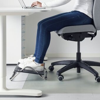 IKEA Dagotto podložka pod nohy - 2