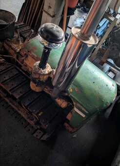 Pasovy traktor ITMA - 2
