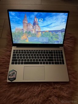 Predám notebook HP 255 G10 - 2